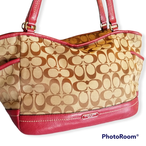 Coach Handbags - Authentic COACH 23297 PARK SIGNATURE